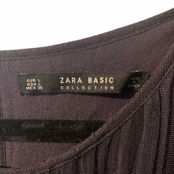 Zara basic collection pleated dress with slits - Picture 4 of 10